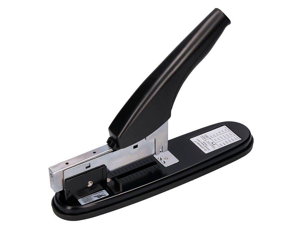 [156137] Grapadora q-connect kf02293 metalica capacidad 150 hojas color negro