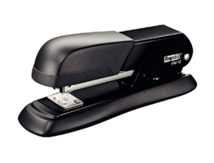 [155860] Grapadora rapid fm12 metalica color negro capacidad 25 hojas usa grapas 24/6 y 26/6