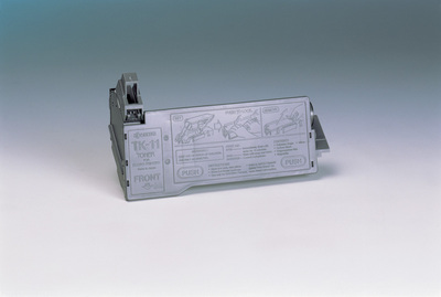 [7305] [37027011] KYOCERA FS-400 Toner